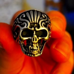 Skull ring size 10 mens